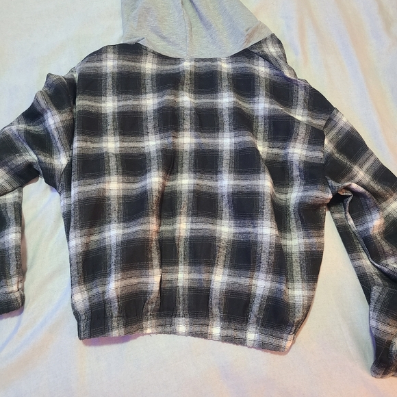 Jacket - Picture 2 of 3